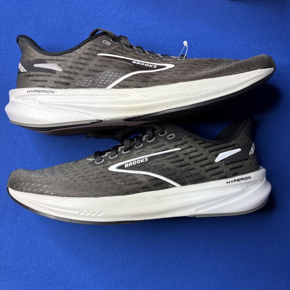 Brooks Hyperion 1104071D008 Athletic Sneaker Shoes Men's 9 Black Mesh Running